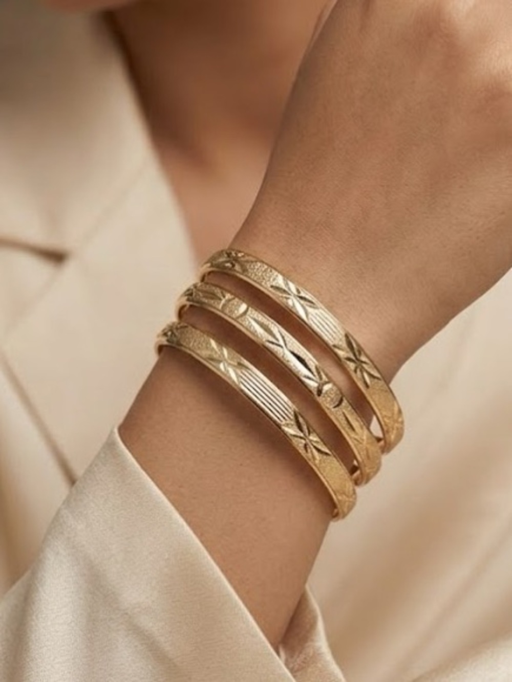New 14k Gold Plated Textured Bangle Set (3-Piece)